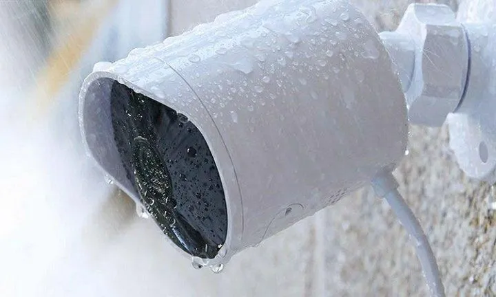 Есть ли у камер видеонаблюдения IFlow защита от воды?