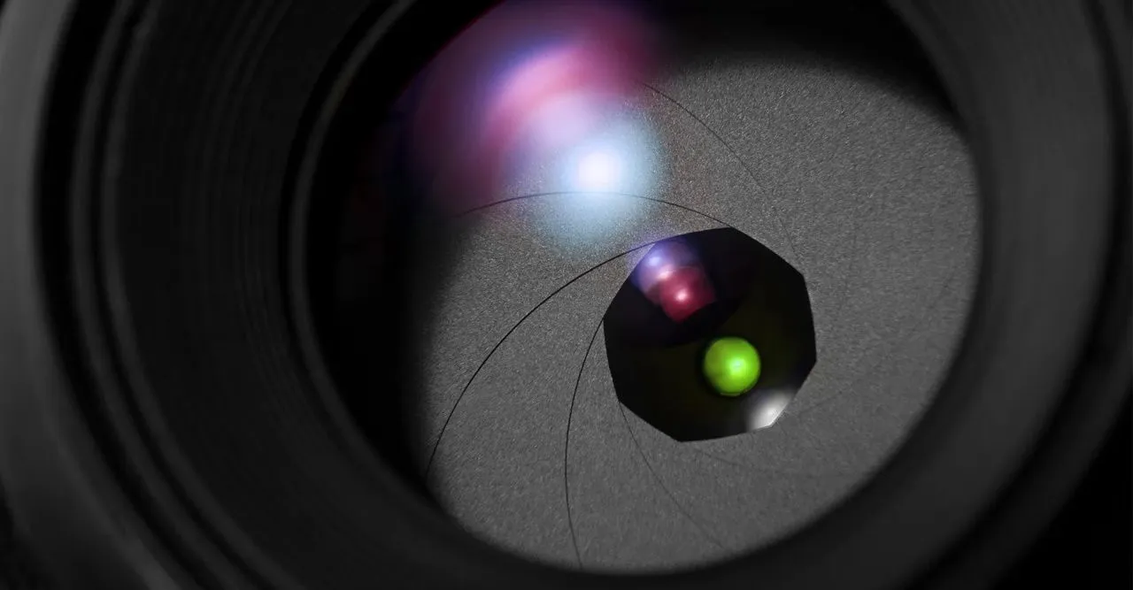 Шумопонижение и компенсация отражённых бликов в камерах Tiandy