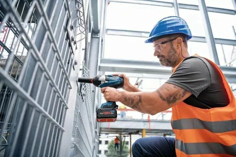 картинка Гайковерт Bosch GDS 18V-1050 H Professional (0.601.9J8.502) от магазина Охранных систем и видеонаблюдения