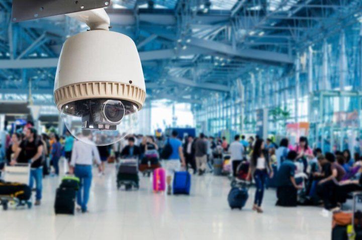 Камеры видеонаблюдения Uniview для аэропортов и вокзалов