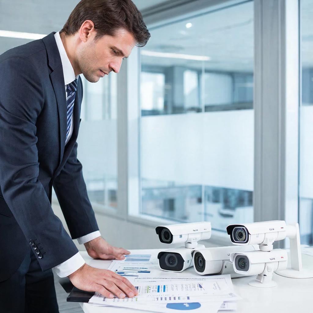 Рейтинг лучших производителей камер: Hikvision, Dahua, Axis и др.