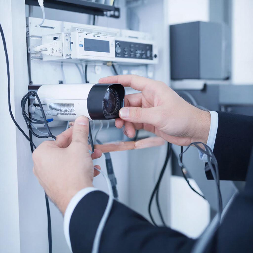 Как установить комплект IP видеонаблюдения шаг за шагом