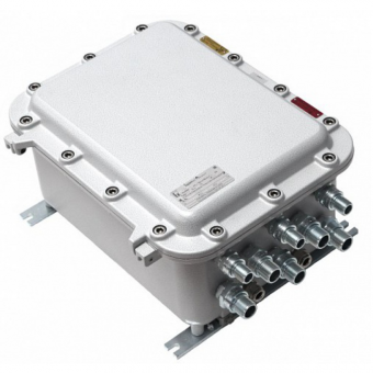 картинка РоЕ-коммутатор TFortis PSW-2G+Ex от магазина Охранных систем и видеонаблюдения
