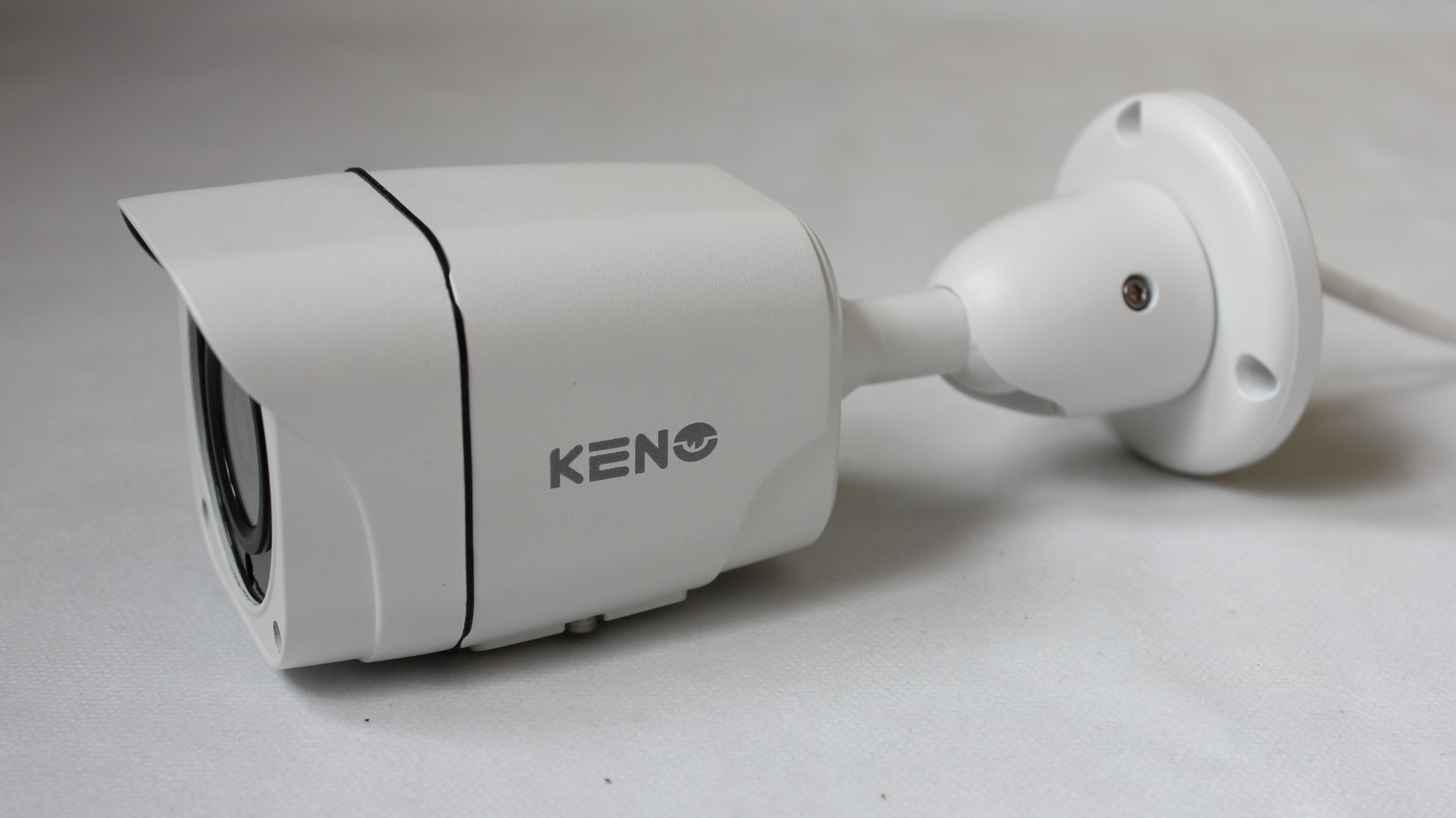 картинка Keno KN-CE806F36 IP Видеокамера с функцией Cross Line и PUSH уведомлениями от магазина Охранных систем и видеонаблюдения