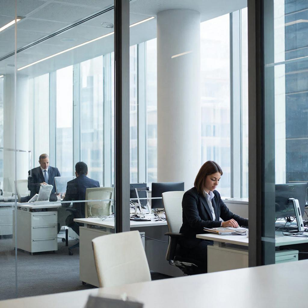 Камеры в подъезде: какие лучше — купольные или уличные?