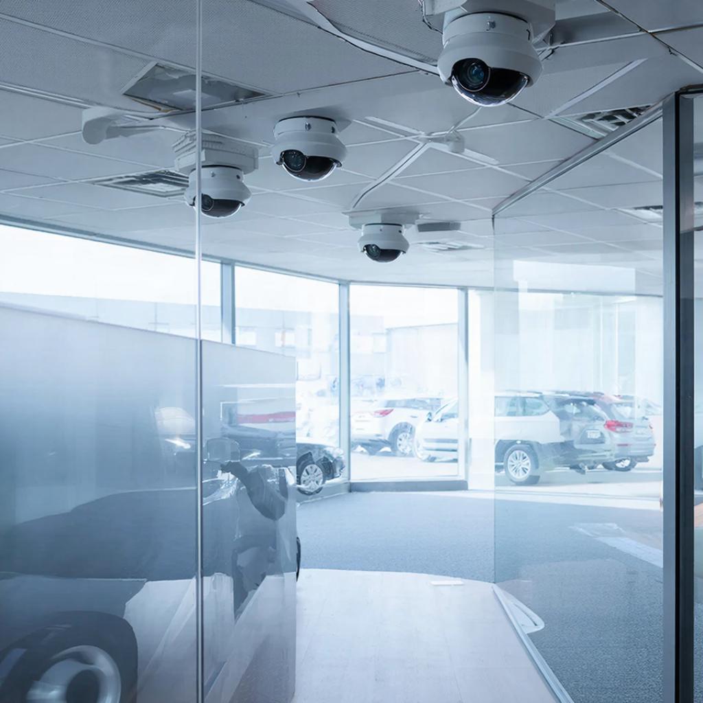 Критерии выбора 12 камер для парковки: регистрация номеров