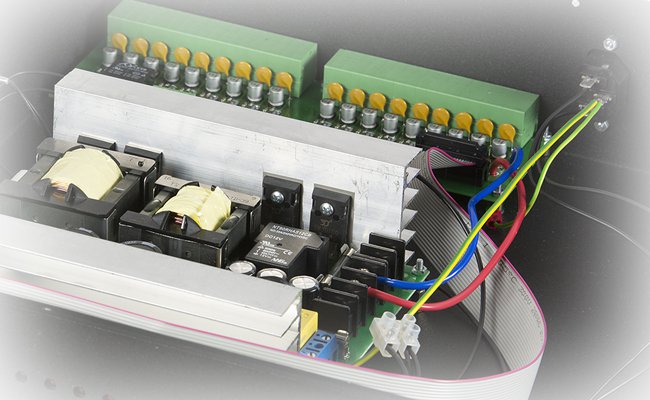 картинка ЭЛИС ББП-200 источник бесперебойного питания от магазина Охранных систем и видеонаблюдения