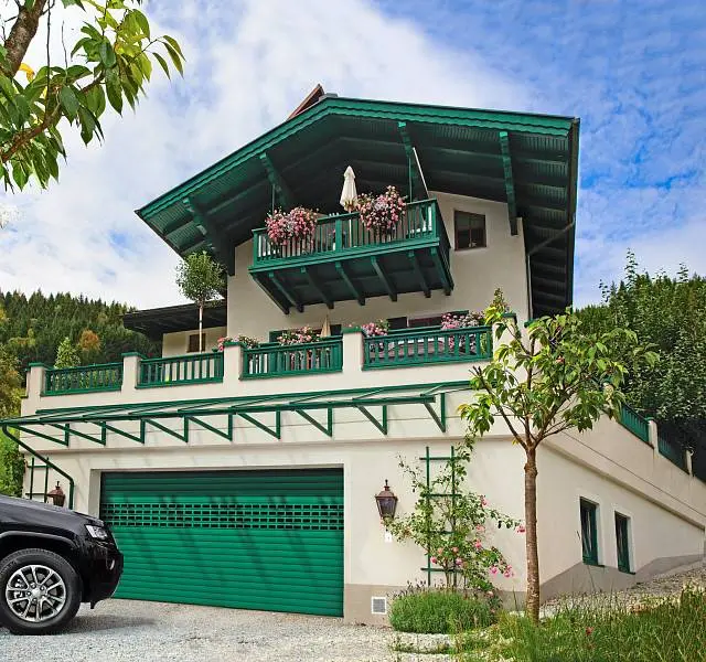 картинка Роллетные ворота ALUTECH Prestige 4000×2500 мм от магазина Охранных систем и видеонаблюдения