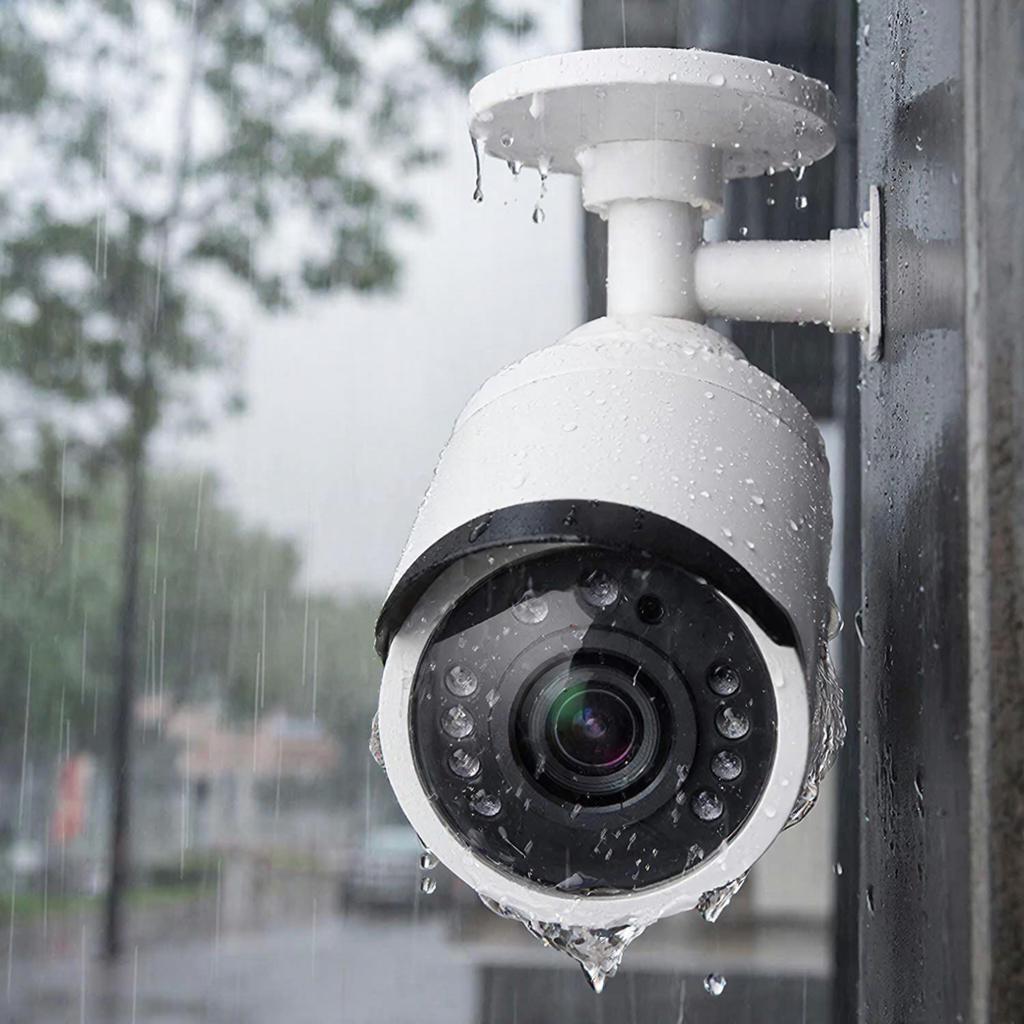 Уличная влагозащищённая видеокамера: характеристики IP65/IP66/IP67