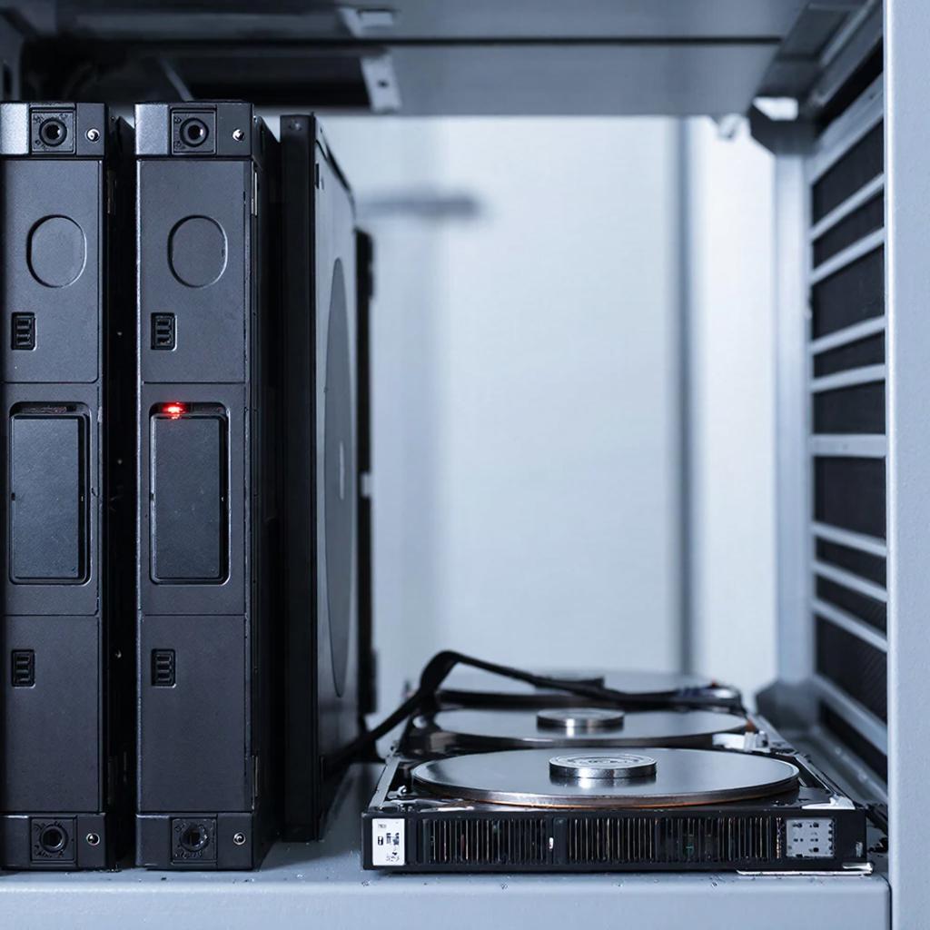 Настройка мониторинга состояния HDD и автоматических замещений