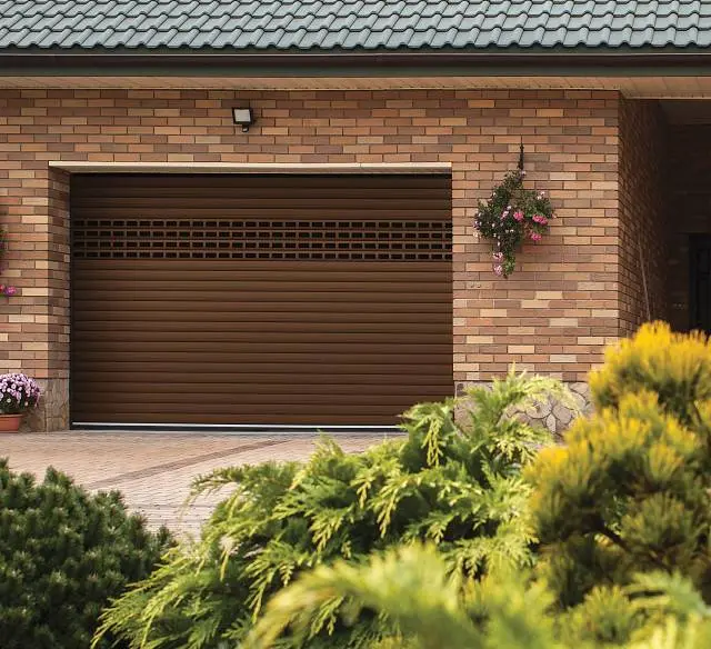 картинка Роллетные ворота ALUTECH Prestige 2600×2100 мм от магазина Охранных систем и видеонаблюдения