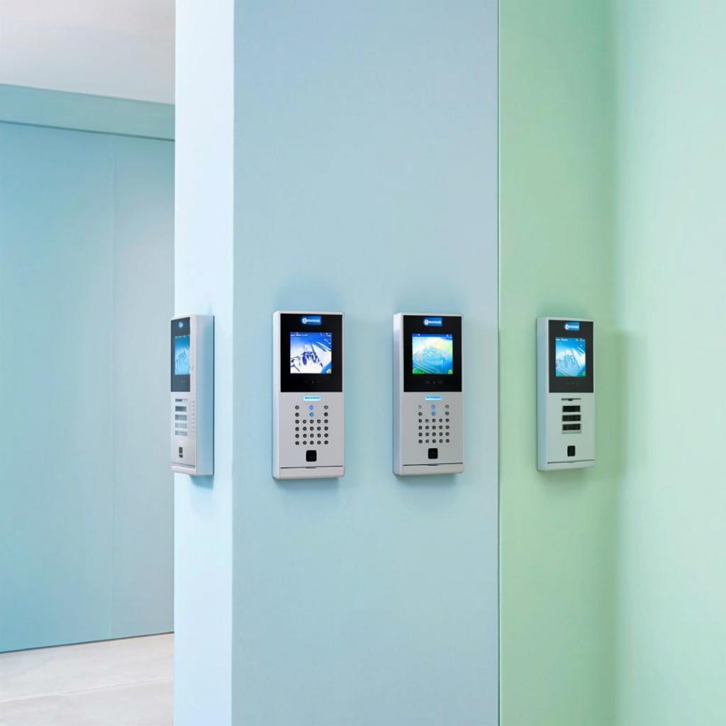 Сравнение Cyfral с Vizit, Commax и другими брендами