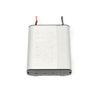 картинка Автоматическое зарядное устройство SKAT 12А от магазина Охранных систем и видеонаблюдения