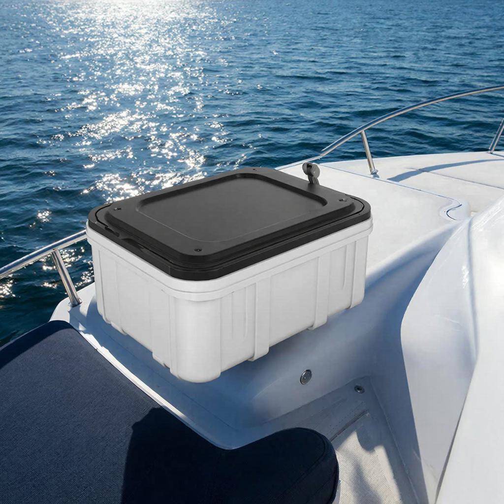 Какой аккумулятор выбрать для лодки: морские условия и защита от коррозии