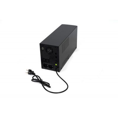 картинка ИБП SKAT-UPS 3000-IN-4x9-R02 от магазина Охранных систем и видеонаблюдения