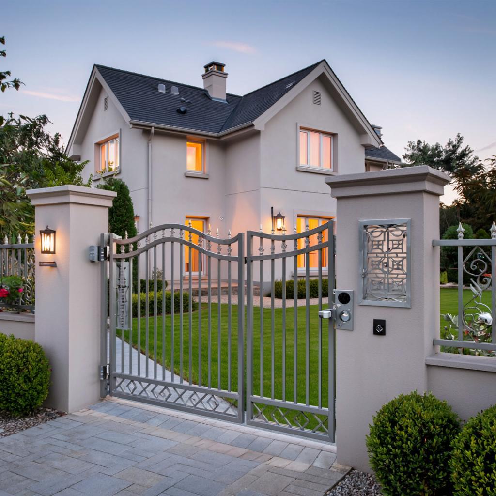 Видеодомофон HiWatch для загородного дома — выбор и монтаж