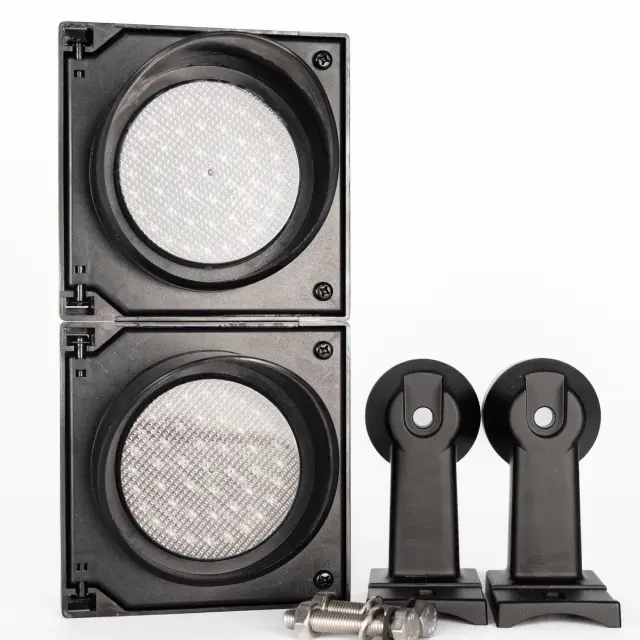 картинка Светофор двухсекционный ATS2‑230 от магазина Охранных систем и видеонаблюдения